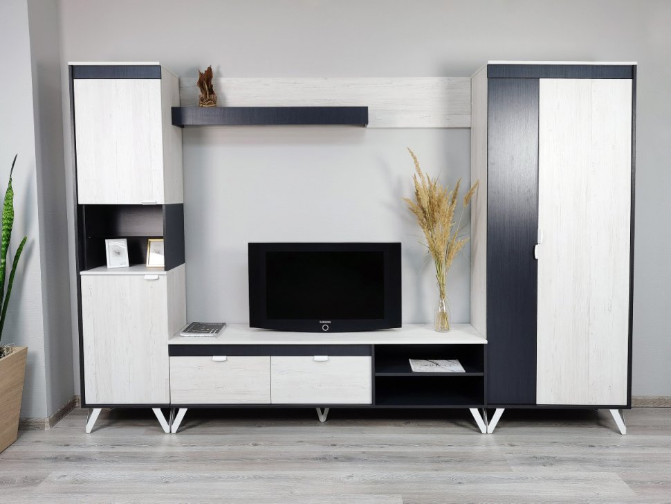 Шкаф универсальный Винтер 4 (Алисия)