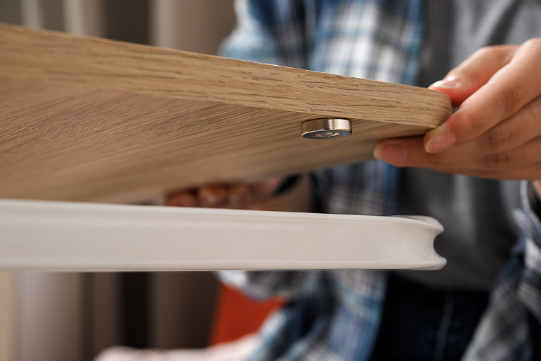 Марвэл Стол журнальный 12.122 Плэйн / Белый