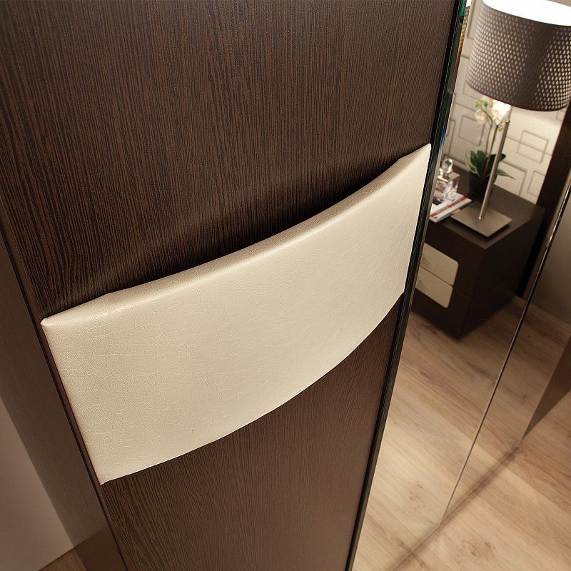 Стол туалетный Глазов-мебель АМЕЛИ 14 (Венге)