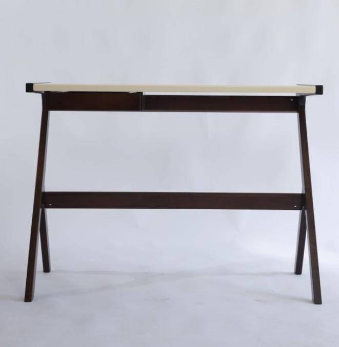 Стол письменный из массива Уно