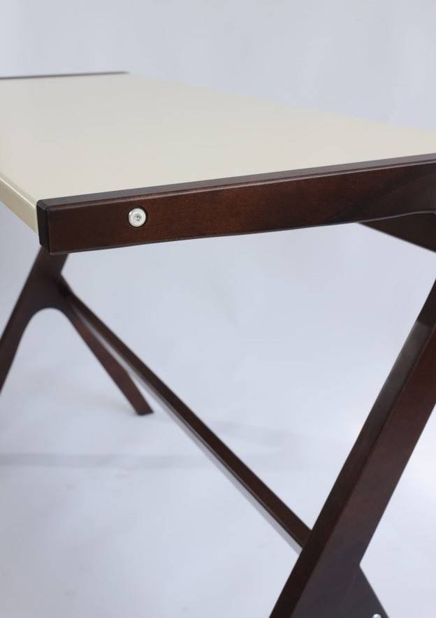 Стол письменный из массива Уно